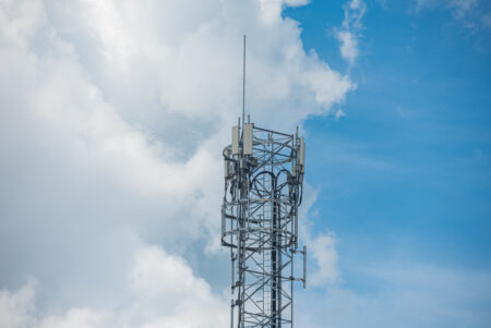 Differences between WCDMA & CDMA2000